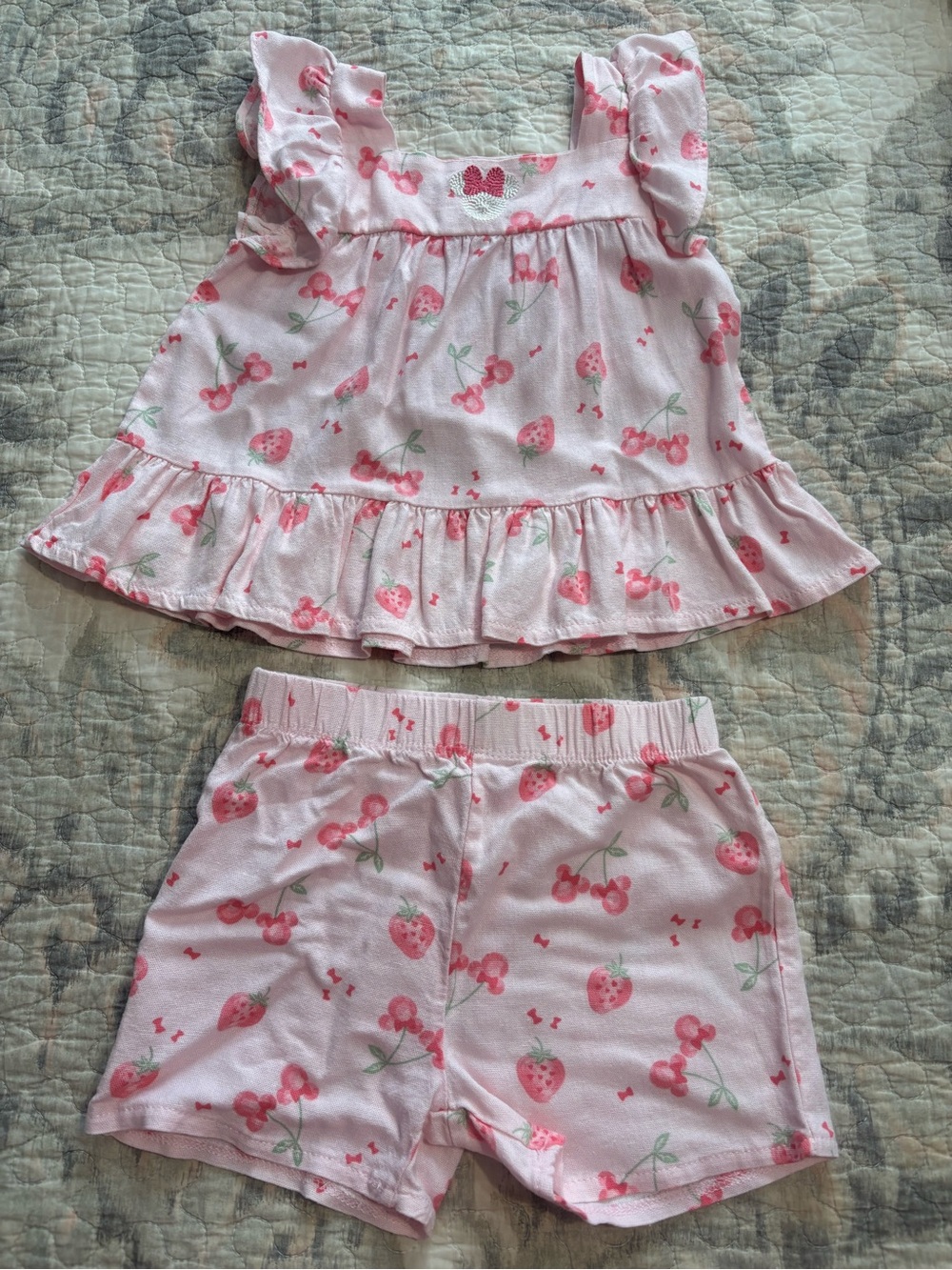 Disney Minnie Mouse set size 3T
